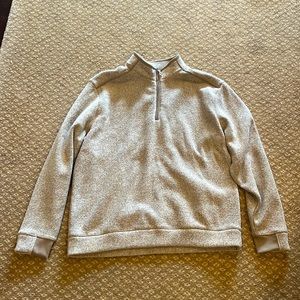 Greg Norman Golf Pullover size Large, beige